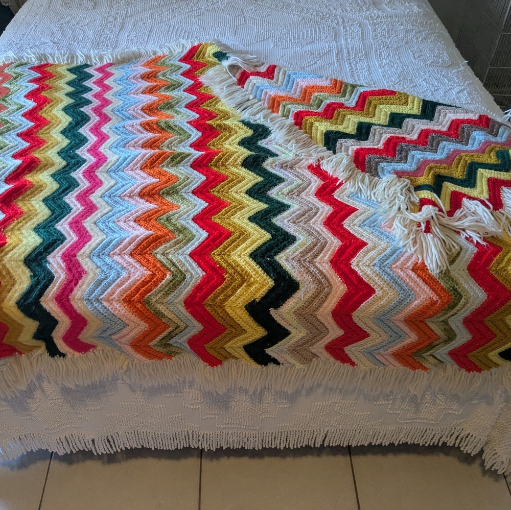 Colorful Chevron Pattern handmade Crochet Throw Blanket
